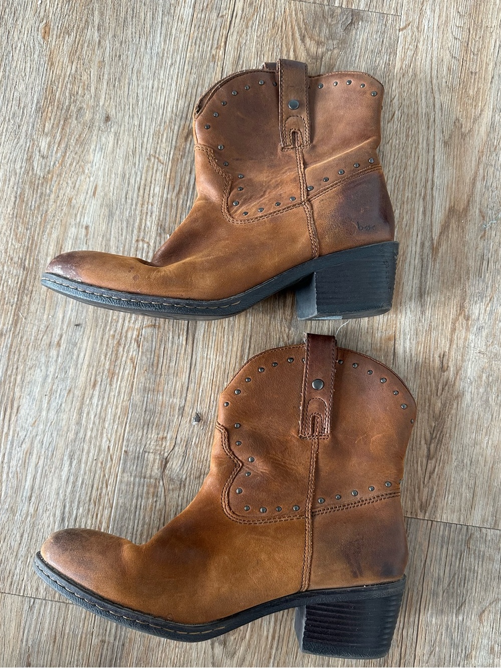 b.o.c. Brown Leather Western Ankle Booties with Stud Accents